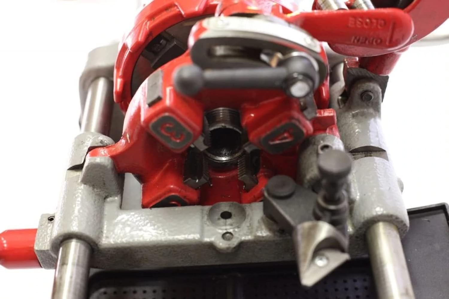 Electric Pipe Threader Threading Machine (1/2" - 1") 650W Quick Opening Die Head (P25A)