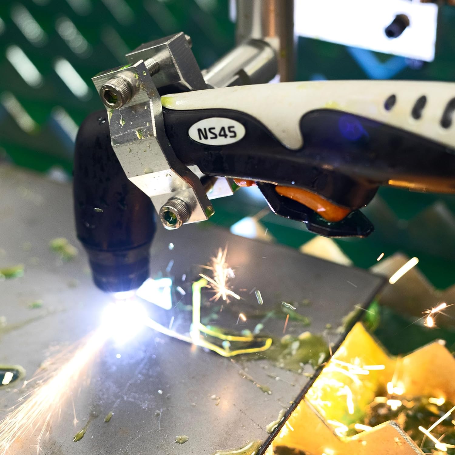 Eastwood Versa-Cut 2'X2' CNC Plasma Table With CNC Cut 40A Plasma Cutter Machine with Cutting Torch | All-in-One Professional Dual Voltage Metal Precision Cutting and Sheet Fabrication Equipment Set