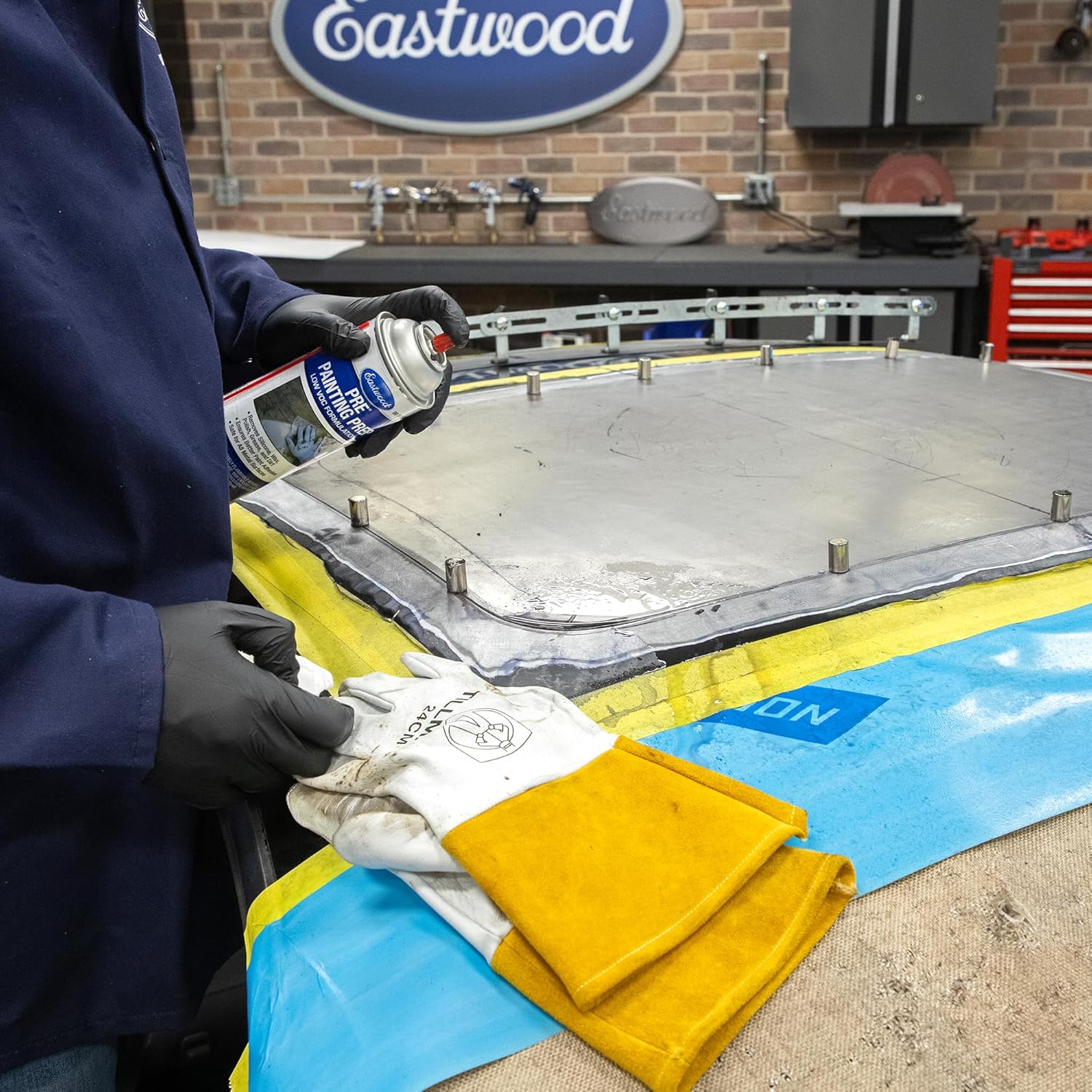 Eastwood Silicone Surface Preparation Wax Polish Grease Dirt Remover | Automotive Painting Pre-Prep Spray Solution | Easy to Use Spray On Application