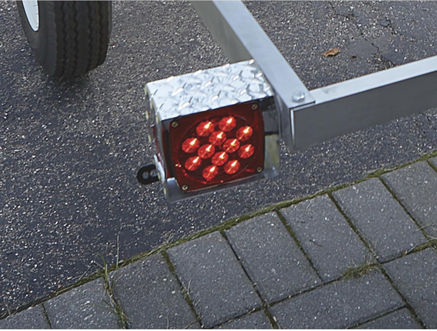 Ultra-Tow 5ft. x 8ft. Aluminum Utility Trailer Kit — 1715-Lb. Load Capacity