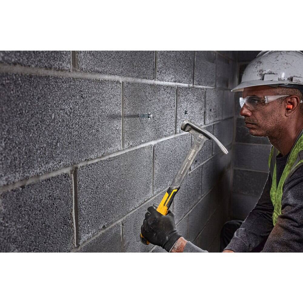 DEWALT DWHT51138X TOUGHSERIES™ 14 oz. Mig Weld Hammer